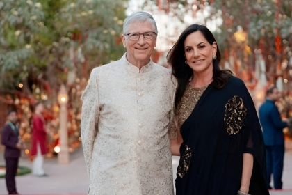 Billionaire Bill Gates Returns to Vietnam for Tourism After Nearly 20 Years