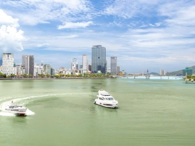 Experience Da Nang by Night: NC14 & Ocean Mansion Evening Cruise on the Han River