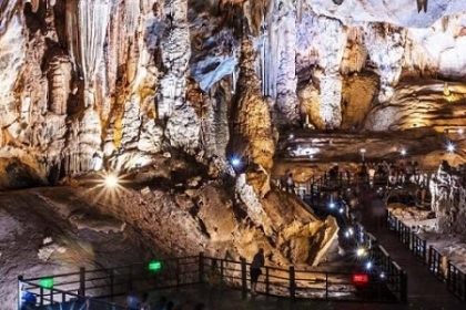 KHÁM PHÁ ĐỘNG THIÊN ĐƯỜNG 1 NGÀY KHÁM PHÁ ĐỘNG THIÊN ĐƯỜNG 1 NGÀY