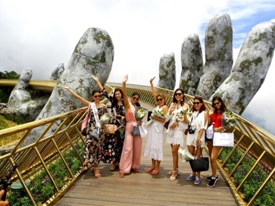 TOUR BÀ NÀ HIILS KHUYẾN MÃI HÈ 2022