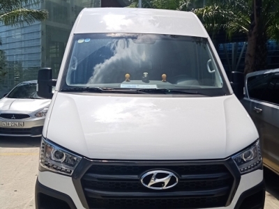 Thuê xe Hyundai Solati 16 chỗ giá rẻ tại Đà Nẵng. Thuê xe Hyundai Solati 16 chỗ giá rẻ tại Đà Nẵng.