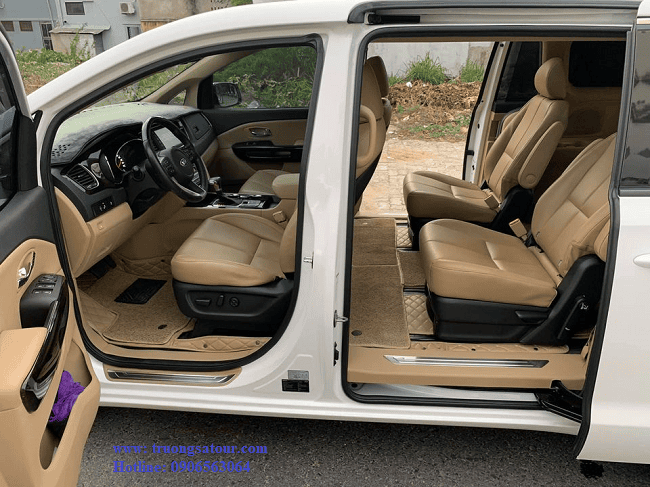 cho-thue-xe-kia-sedona-7-cho-di-mang-den-kon-tum-(2)