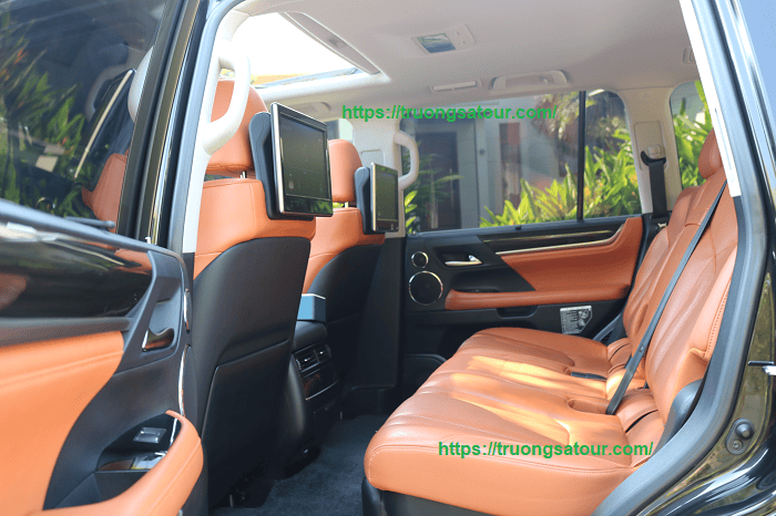 cho-thue-xe-lexus-LX570-don-tien-san-bay-tai-da-nang%20(5)