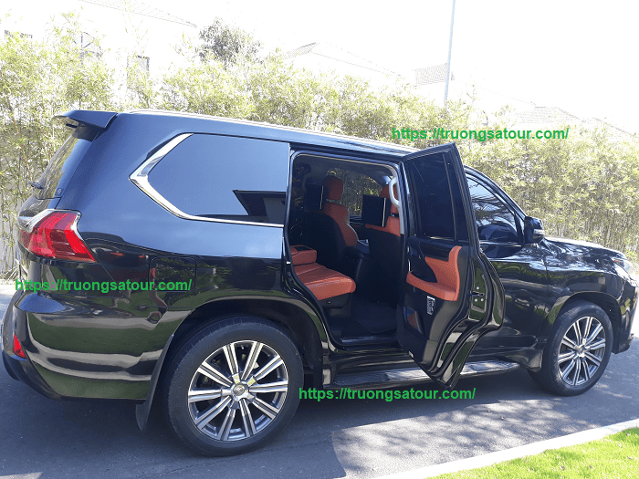 cho-thue-xe-lexus-LX570-gia-tot-tai-da-nang%20(3)
