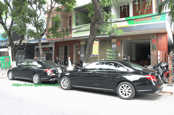 cho-thue-xe-mercedes-4cho-da-nang-di-hoi-an%20(4)