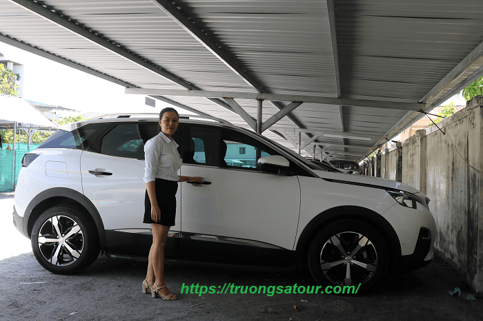 cho-thue-xe-peugeot-doi-moi-tai-da-nang%20(3)