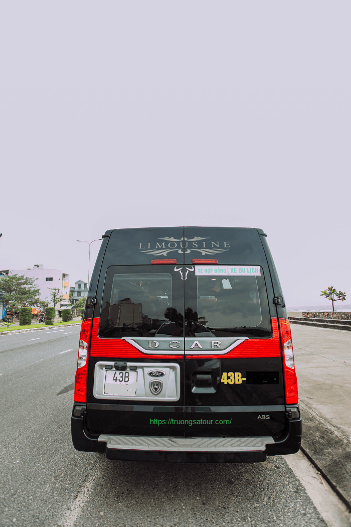 dcar-limousine-di-mikazuki-gia-re%20(1).