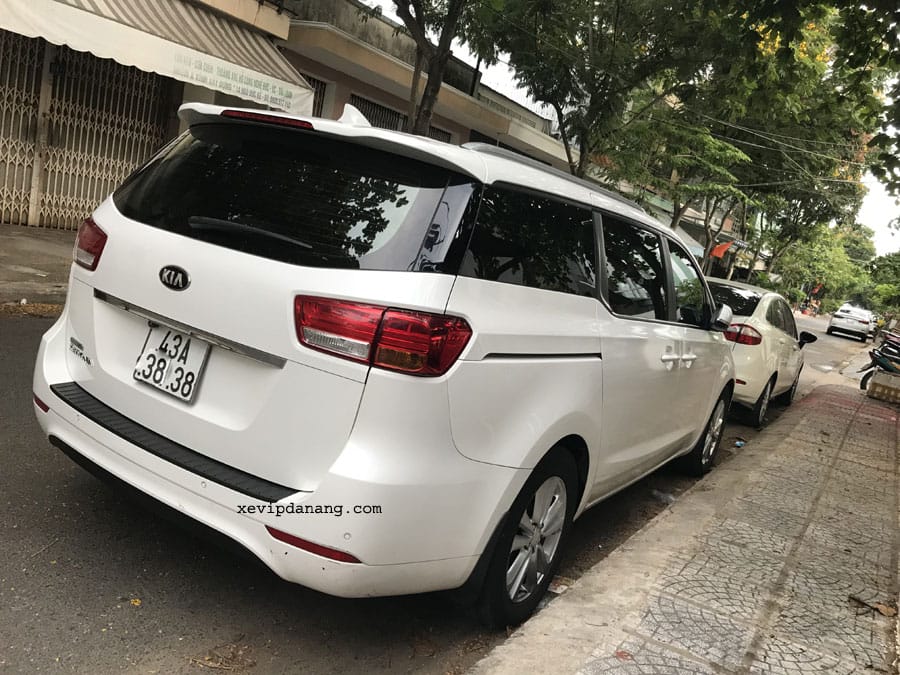 cho-thue-xe-kia-sedona-da-nang