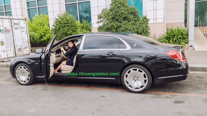 thue-xe-4cho-VIP-di-hoiana-Hoi-an-tai-da-nang%20(2)