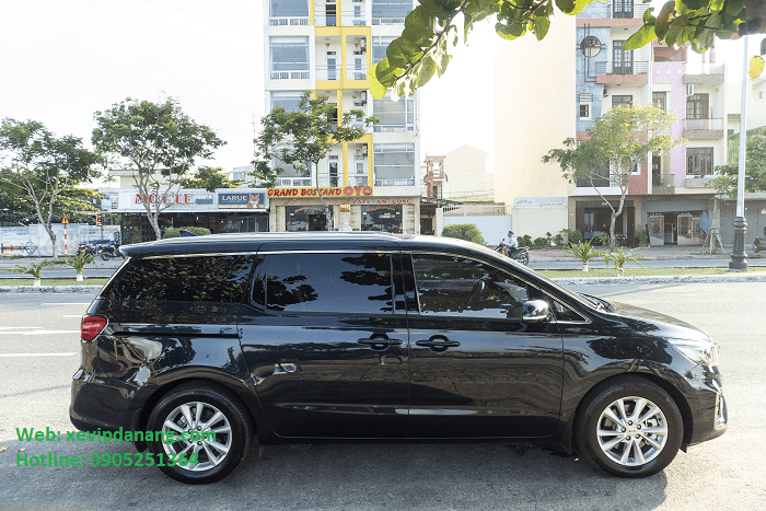 thue-xe-kia-sedona-7-cho-da-nang-(1)