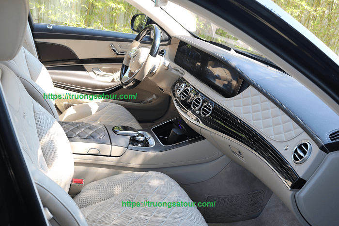 thue-xe-mercedes-benz-S650-maybach-hoi-nghi-tai-da-nang%20(2)
