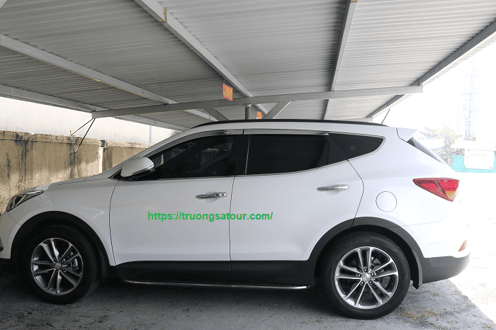 thue-xe-vip-7cho-hang-sang-tai-da-nang%20(2)