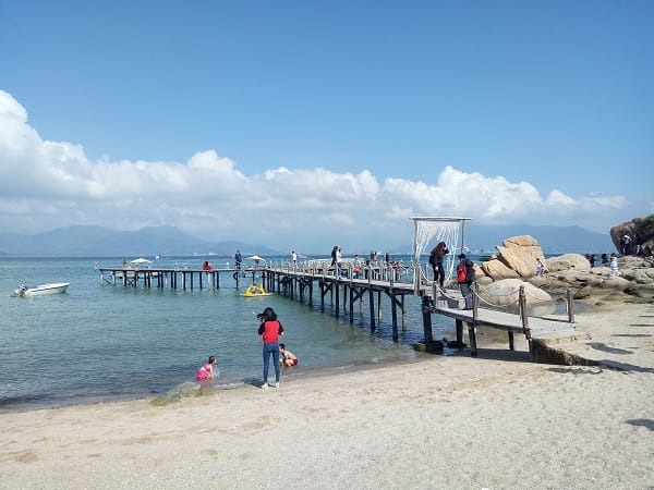 du-lich-nha-trang-hang-rai-vinh-hy