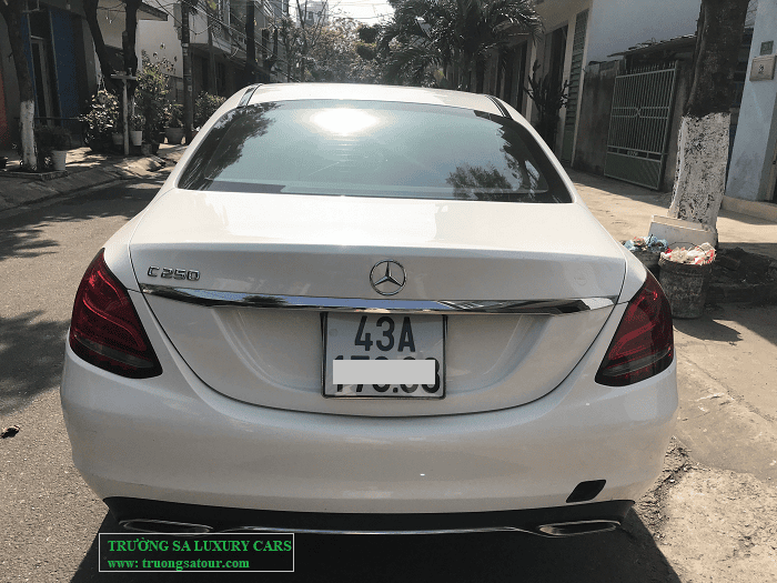 xe-mercedes-benz-c200-cho-thue-tai-da-nang-hoi-an-(2)