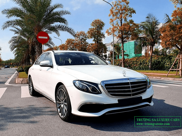 xe-mercedes-benz-e200-cho-thue-tai-da-nang-chu-lai-(4)
