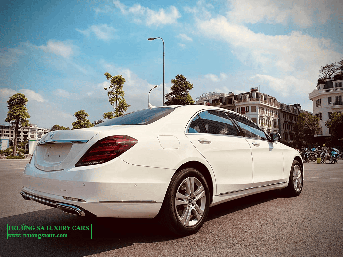 xe-mercedes-benz-s400-cho-thue-tai-da-nang-hoi-an-(1)