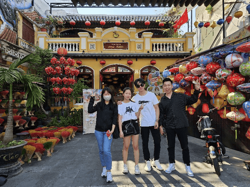 探索中部地区的遗产      岘港市– 灵应寺 – 五行山 – 会安古城- 巴拿山– 顺化市( 四天三夜 )2