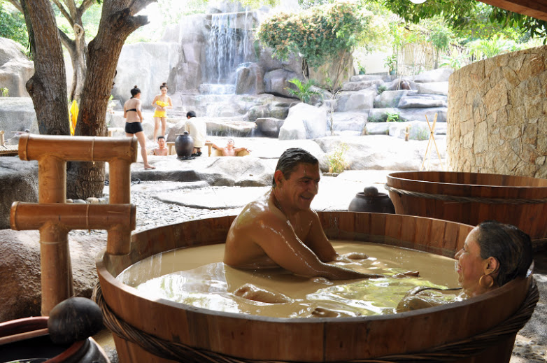 tam-bun-nha-trang-du-lich-truong-sa