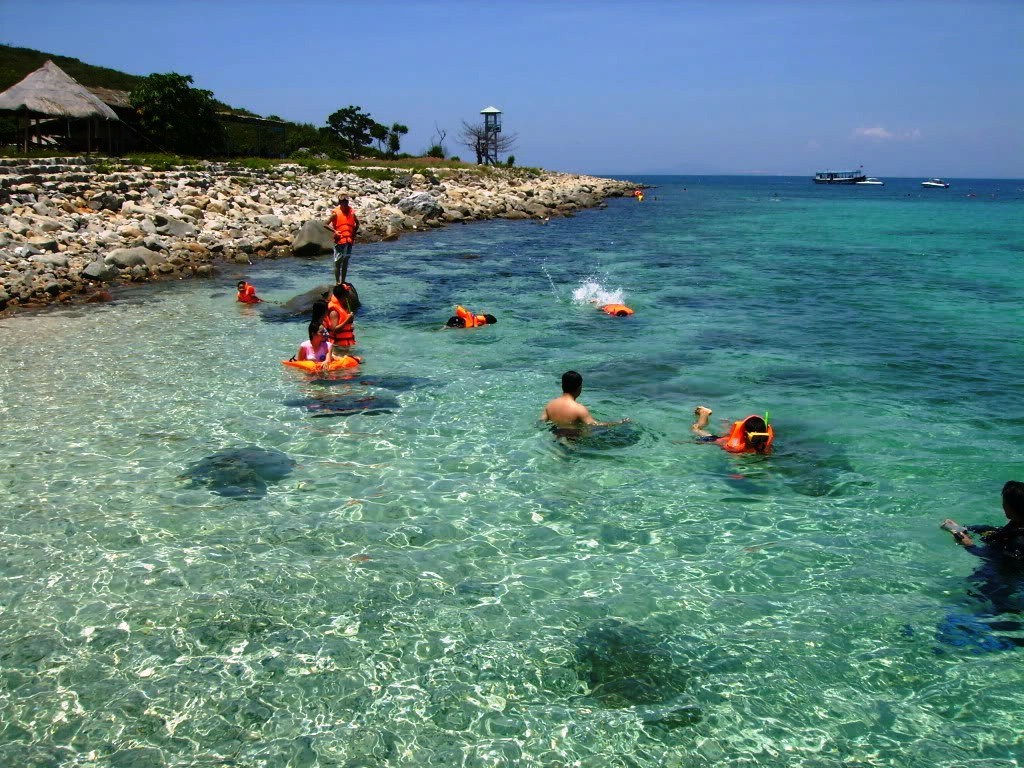 kinh-nghiem-du-lich-nha-trang-du-lich-truong-sa