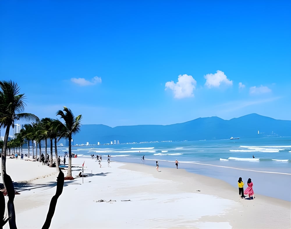 My Khe Beach