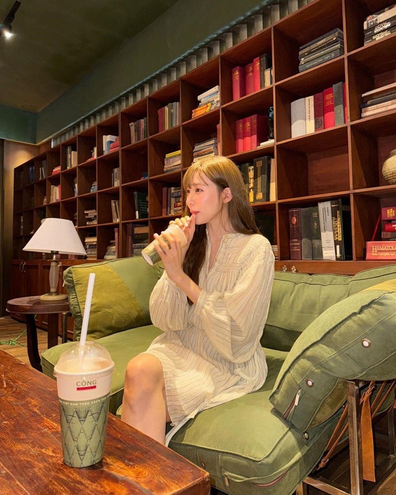Tiffany (SNSD) at Cong Cafe - Hoi An