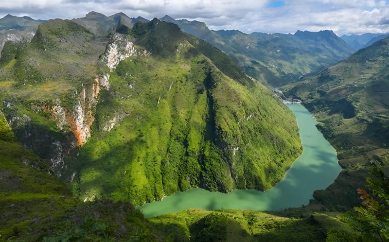 Dong Van karst plateau