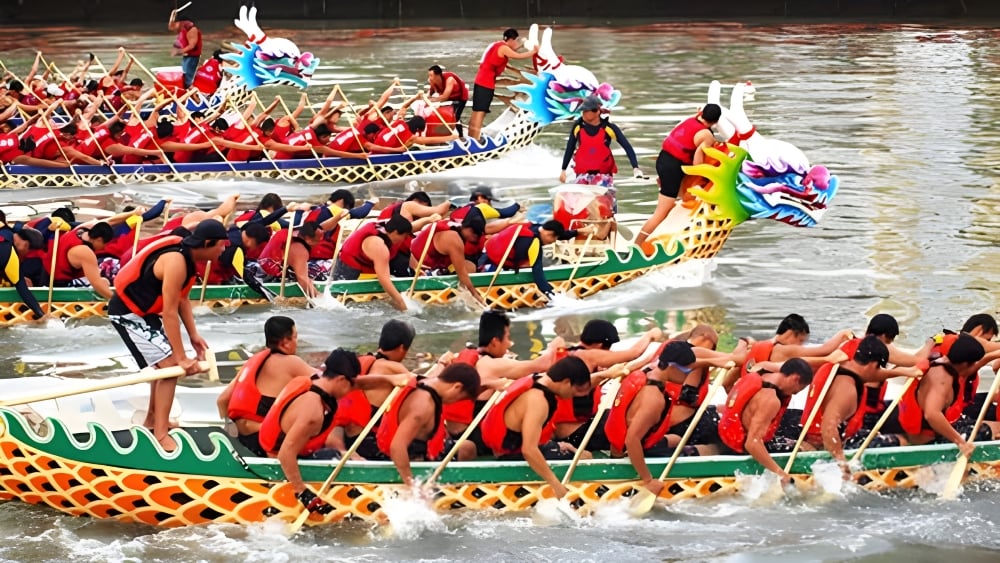 Đua thuyền phú quốc