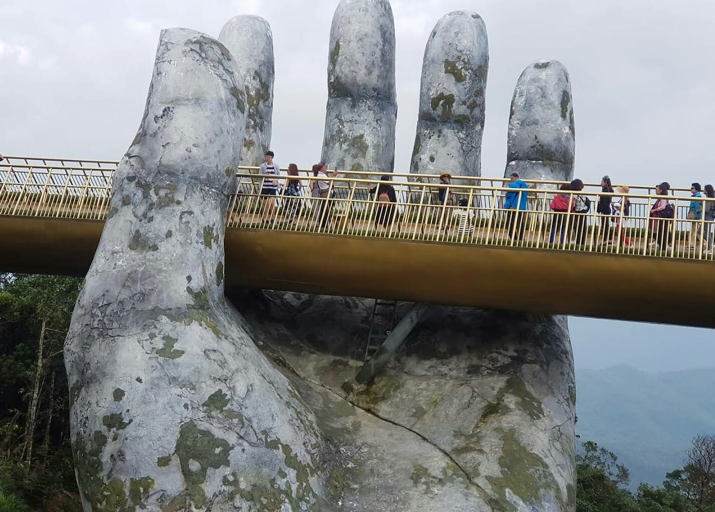 ĐÀ NẴNG – LINH ỨNG – NGŨ HÀNH SƠN – HỘI AN – HUẾ - BÀ NÀ HILL 3N2D