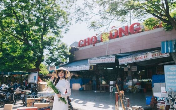 Hue City Tour - Small Group Tour (12 Pax)