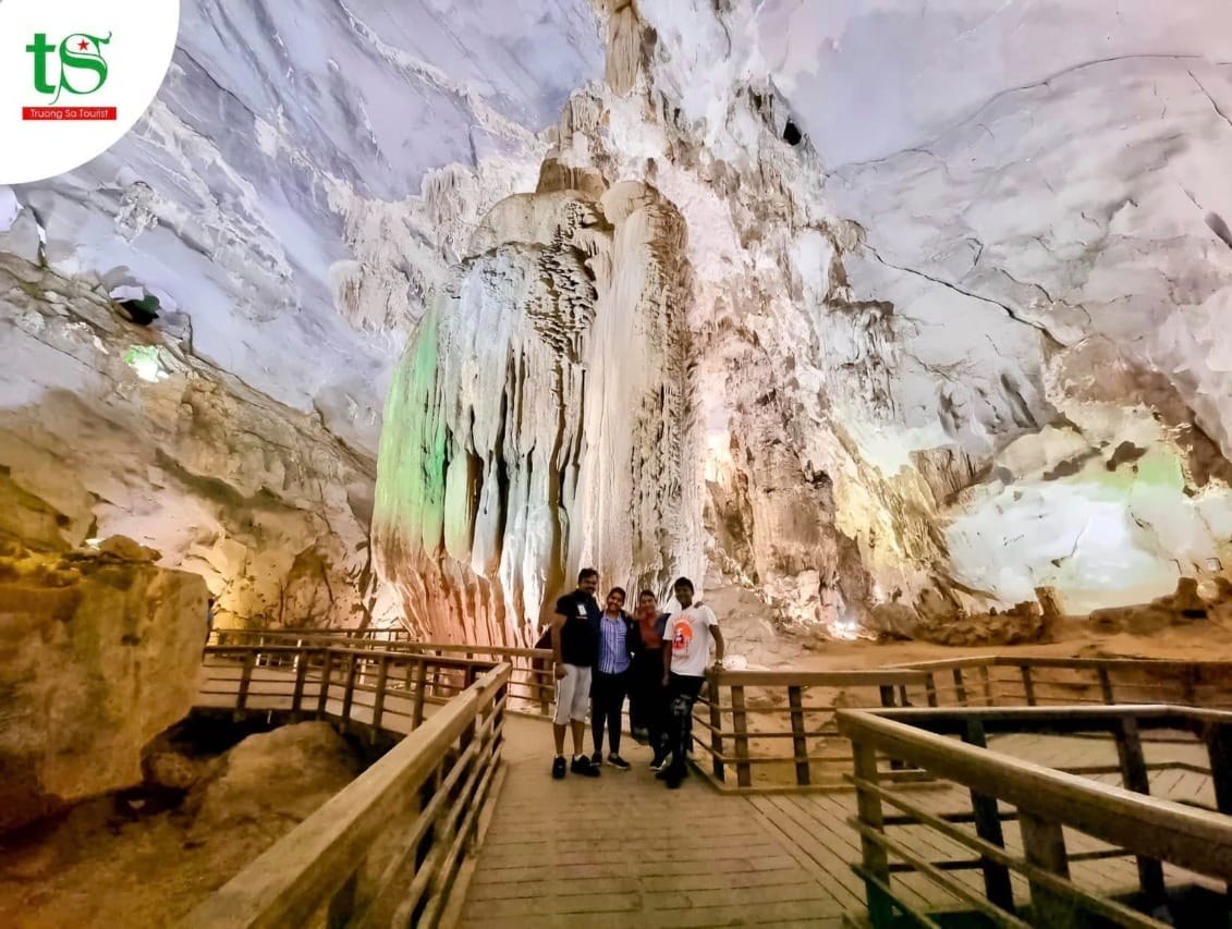Astonishing Vietnam in 12 Days - Super Deal Package