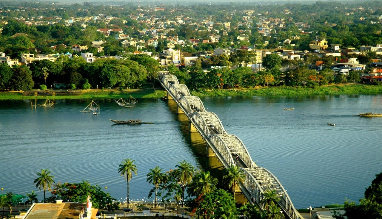 Full-Day Hai Van Pass, Lap An Lagoon & Hue Imperial Tour from Da Nang