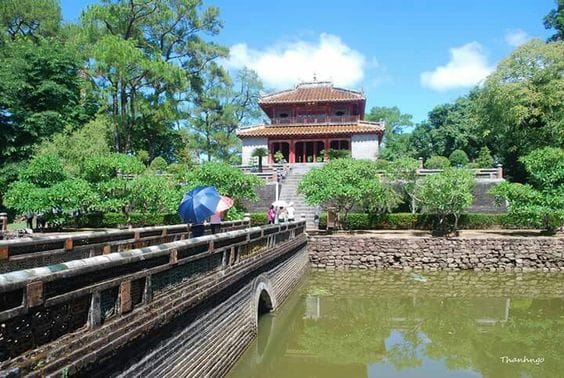 Hue City Tour - Small Group Tour (12 Pax)