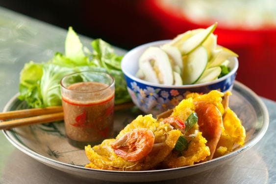 HUE EVENING FOODIE CYCLO TOUR