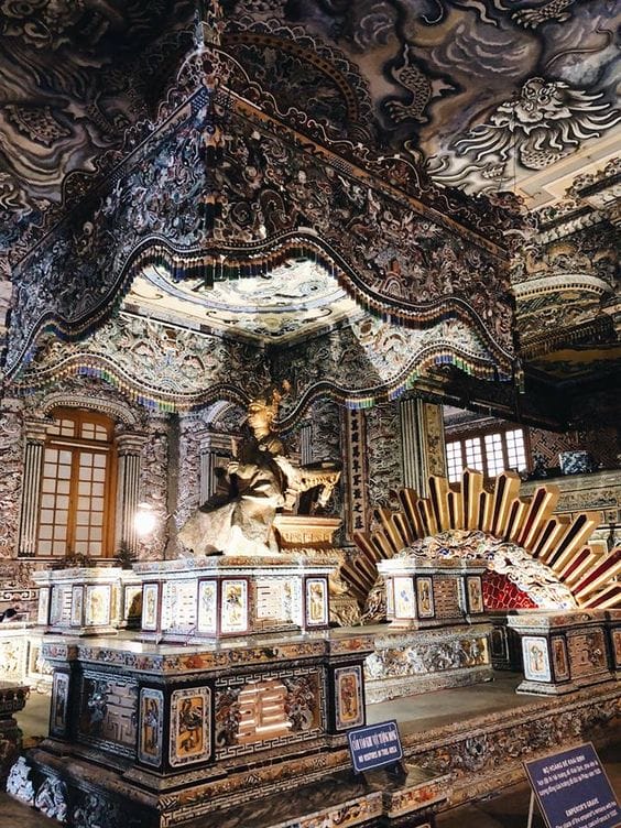 Hue City Tour - Small Group Tour (12 Pax)