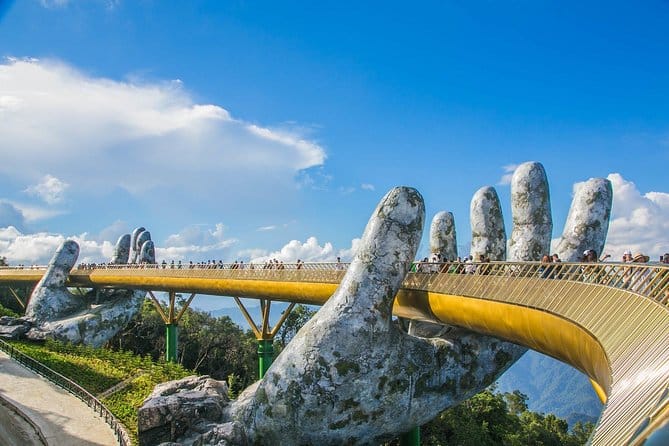 EXPLORE VIETNAM CENTRAL HERITAGE 5-DAY 4-NIGHT TOUR PACKAGE