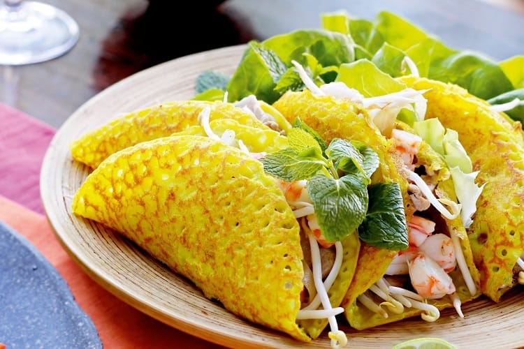 Hue Walking Food Tour Group Tour ( Max 12 pax)