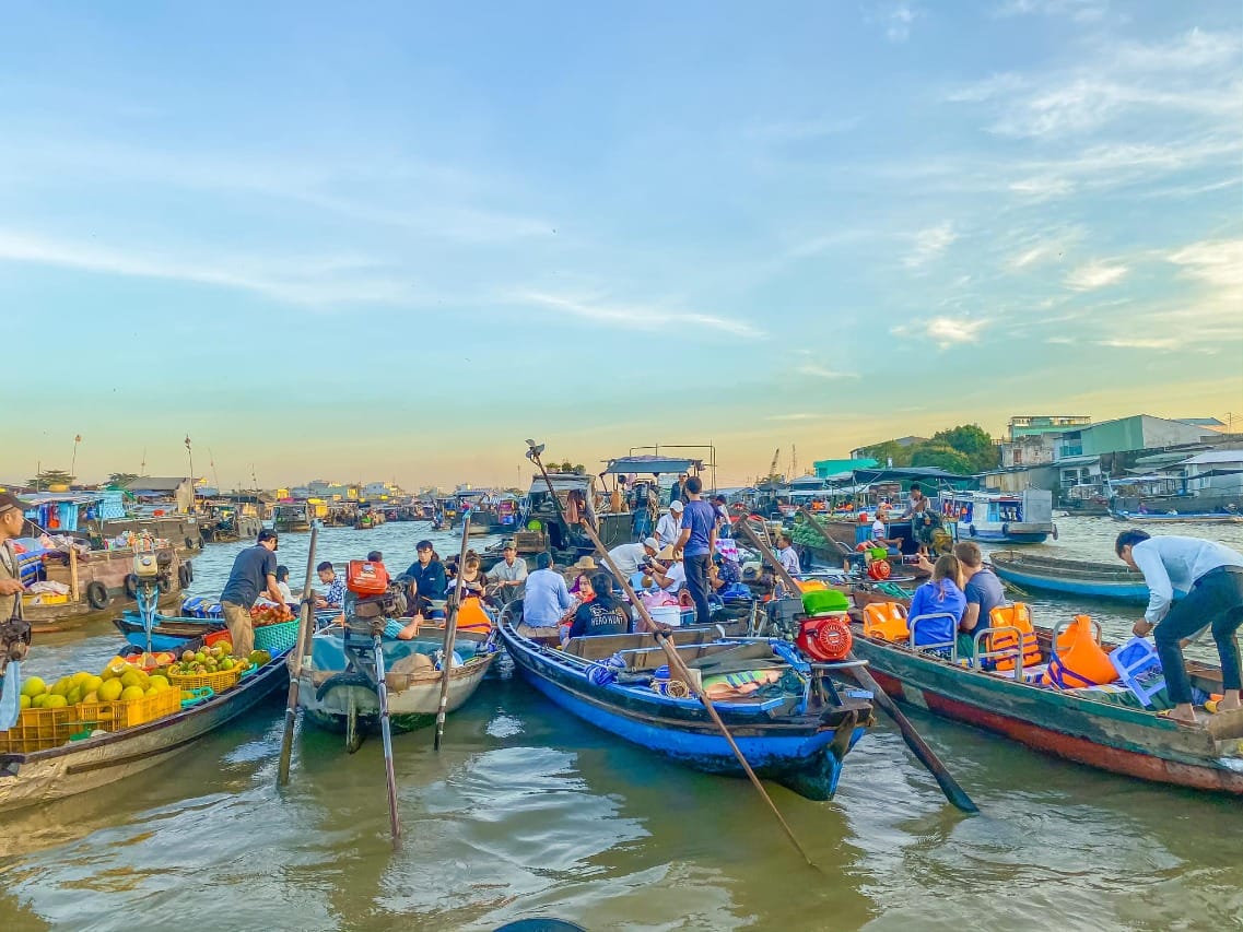 Epic Vietnam Discovery: 26 Days Across the Nation