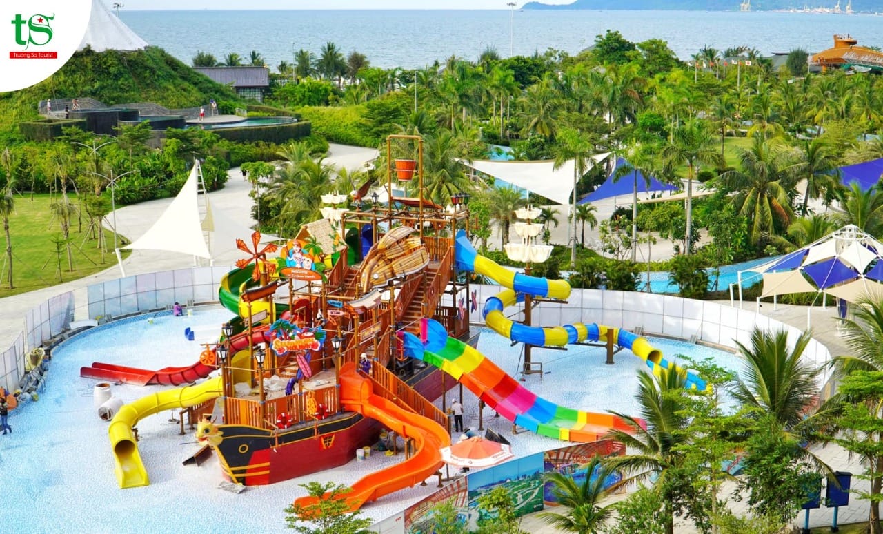 Tour công viên nước Đà Nẵng Mikazuki Resort & Spa giá rẻ