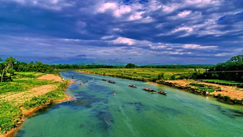 Paradise Cave Tour full day from Hue - Group Tour