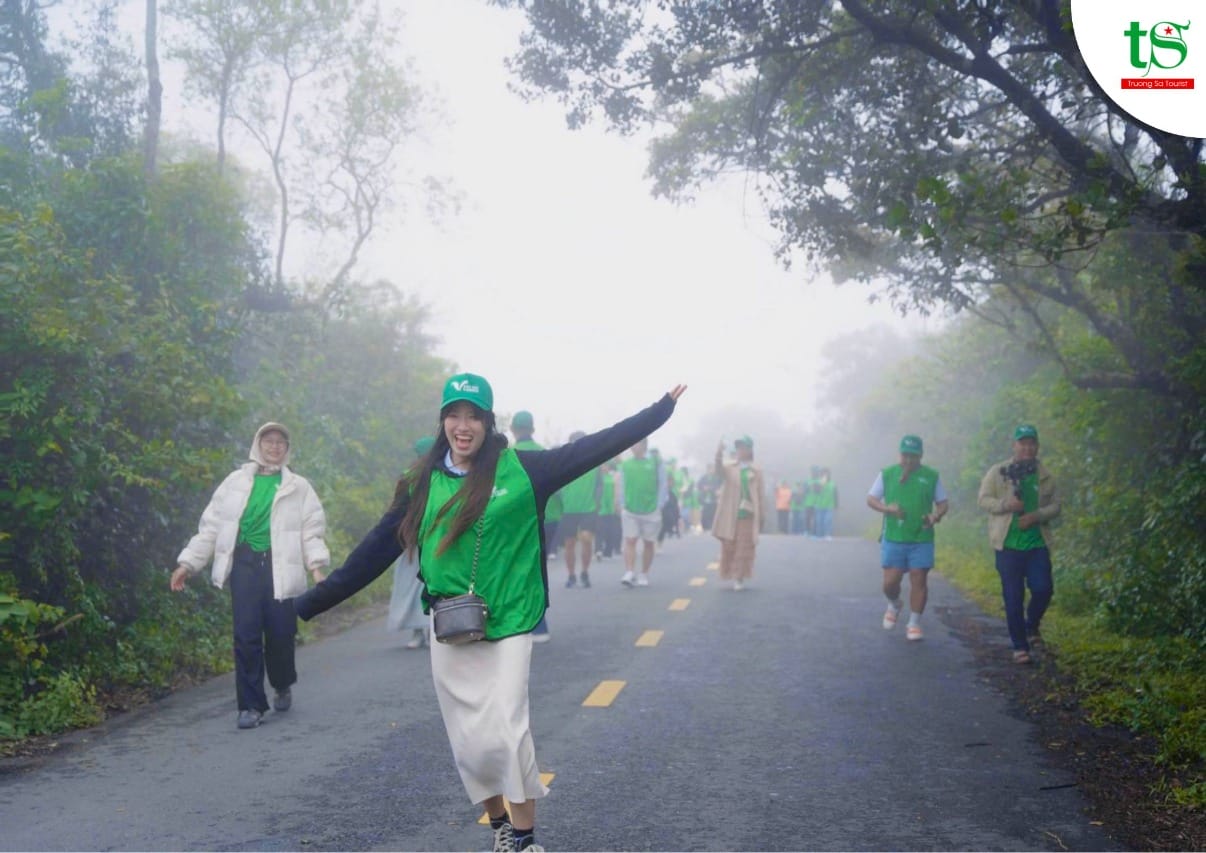 Tour Du Lịch Xanh – Lên Rừng Xuống Biển Khám Phá Sơn Trà Đà Nẵng