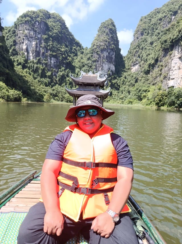 12-Day Vietnam Nature & Culture Journey: Hanoi – Ha Long Bay – Ninh Binh – Pu Luong