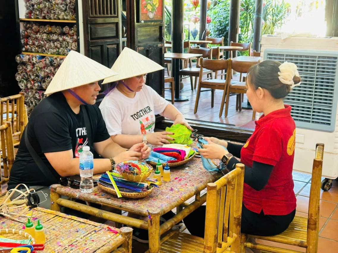 Romantic Hoi An: Coconut Jungle, Boat Ride & Flower Lanterns – Set Menu Dinner