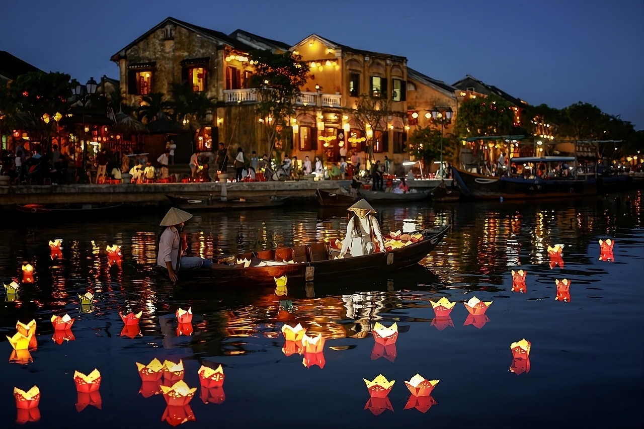 DISCOVER THE CENTRAL HERITAGE 3 DAYS 2 NIGHTS TOUR PACKAGE