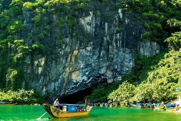 HUẾ - ĐỘNG PHONG NHA - HUẾ 1 NGÀY
