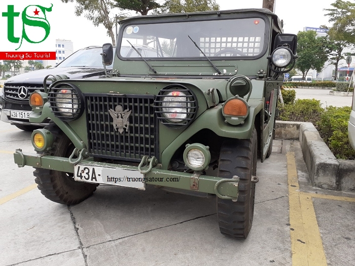 Thuê xe JEEP du lịch Đà Nẵng