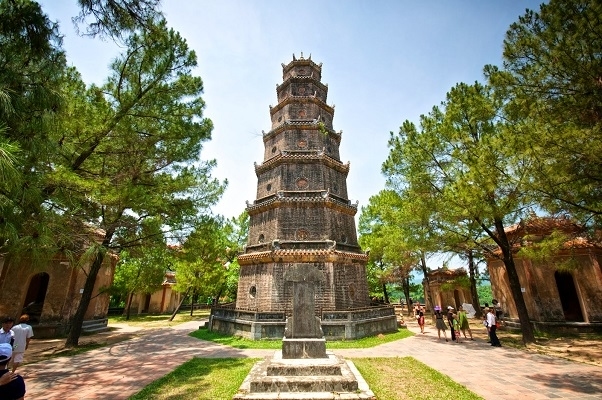 ĐÀ NẴNG – LINH ỨNG – NGŨ HÀNH SƠN – HỘI AN – HUẾ - BÀ NÀ HILL 3N2D