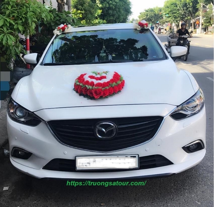 Cho thuê mazda 6 màu trắng đám cưới tại Đà Nẵng