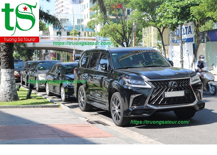 Thuê xe Lexus LX570 cao cấp tại Đà Nẵng – Hội An Call Ms.Ngân 0906563064