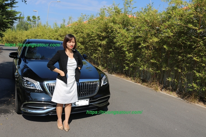Cho thuê xe mercedes 4 chỗ Đà Nẵng đi Hội An