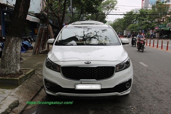 THUÊ XE 7 CHỖ KIA SEDONA DU LỊCH ĐÀ NẴNG